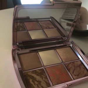 Hourglass Ambient Lighting Edit- Volume 4